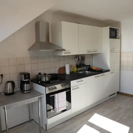 Mobliertes Wohnen In Apartment